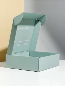 Custom Regular Slotted Container (RSC) Shipping Boxes