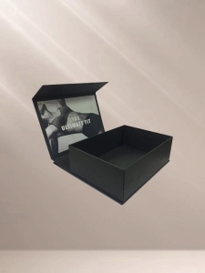 Luxury Rigid Loyalty Boxes